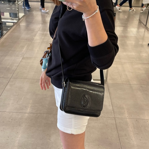 LE 61 LEATHER HANDBAG  Authentic of Saint Laurent ( Brand New) - Picture 12 of 14